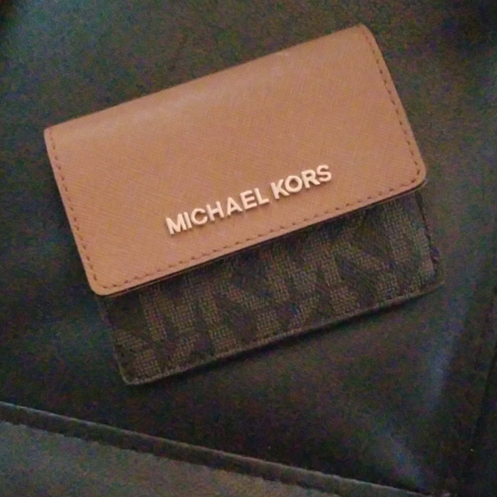 MK wallet